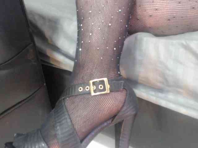 DeboraCienfuegos25 DeboraCienfuegos25