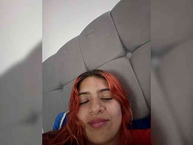 lunatemptress-4 webcam