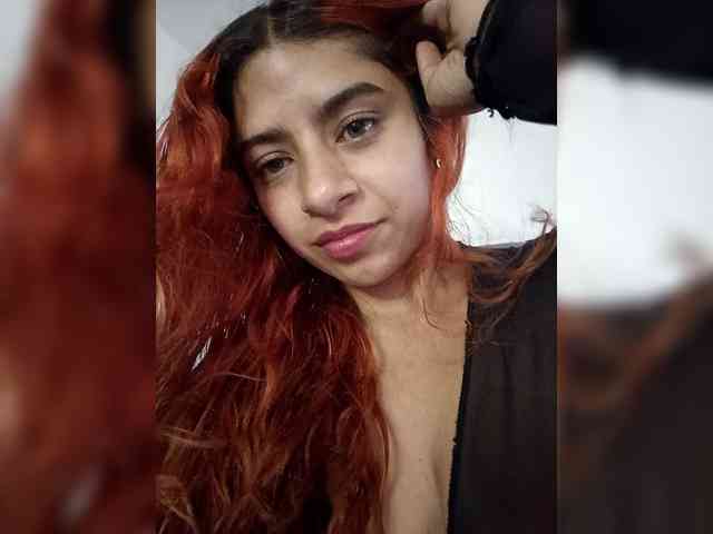 lunatemptress-4 webcam