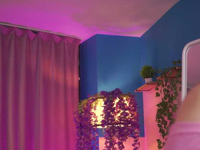 ElyssawetXX's BongaCams show and profile