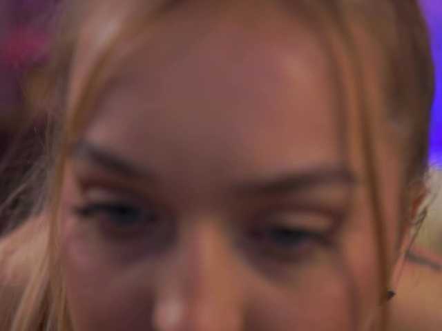 ElyssawetXX live cam