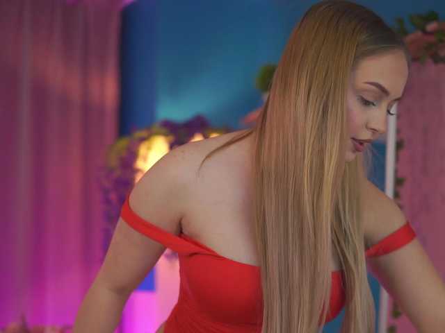 ElyssawetXX's BongaCams show and profile