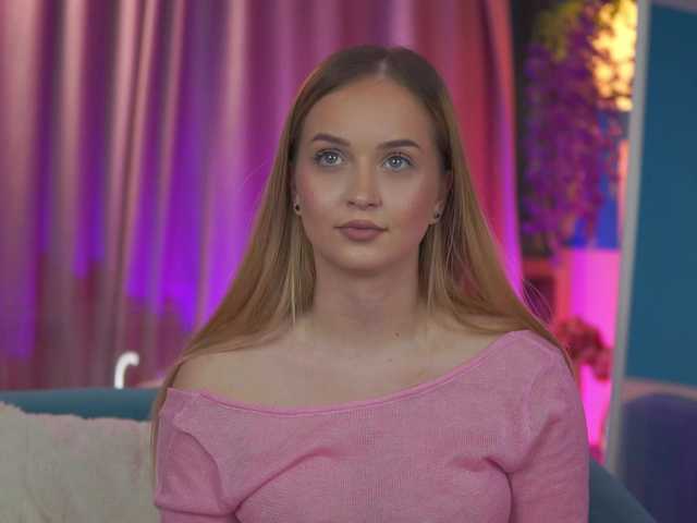 ElyssawetXX's BongaCams show and profile