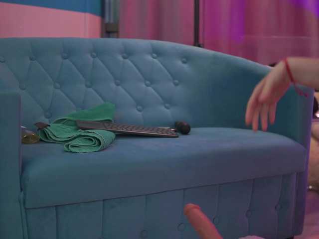 ElyssawetXX's BongaCams show and profile