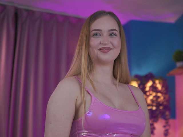 ElyssawetXX's BongaCams show and profile