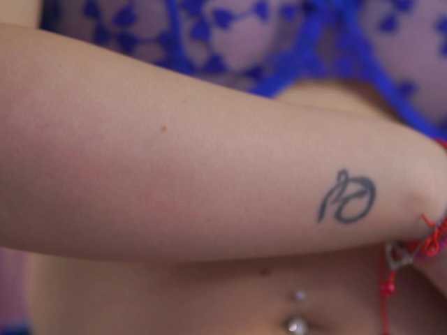 ElyssawetXX's BongaCams show and profile