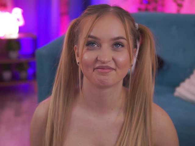 ElyssawetXX's BongaCams show and profile