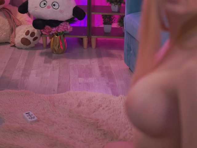 ElyssawetXX's BongaCams show and profile