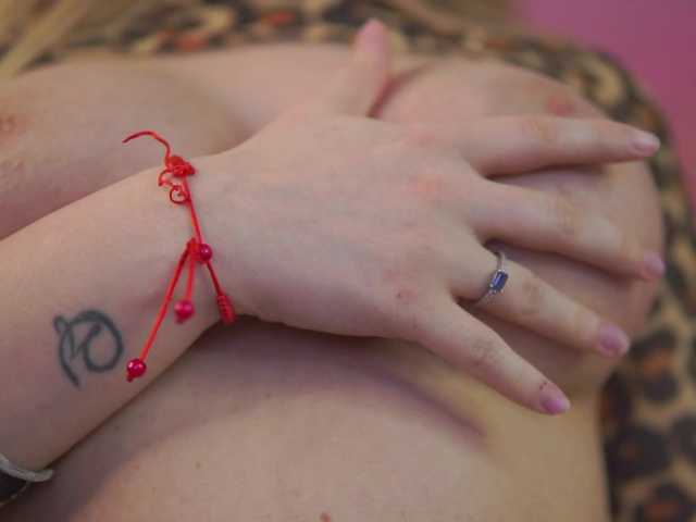 BongaCams ElyssawetXX is Freechat ElyssawetXX — @remain SQUIRT Blonde submissive princess with a big ass. GOOD GIRL MATERIAL ! Fav levels-15-33-99-111-333