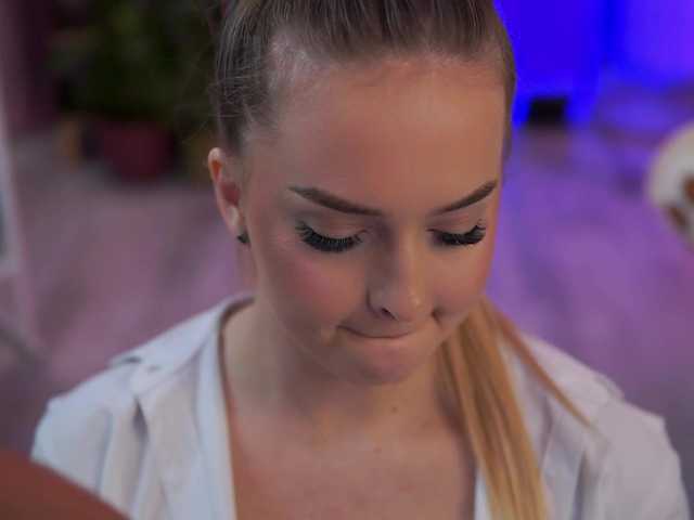 ElyssawetXX's BongaCams show and profile