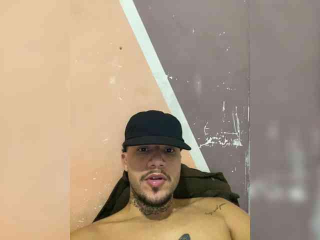 Alifel24 Live Webcam on BongaCams