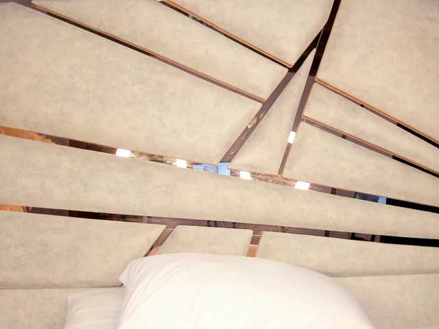 kiaramoons from BongaCams is Freechat