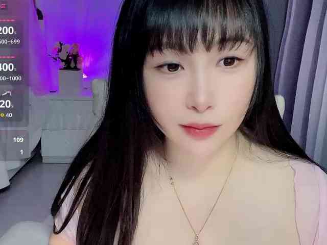 Wink-WeiWei Wink-WeiWei