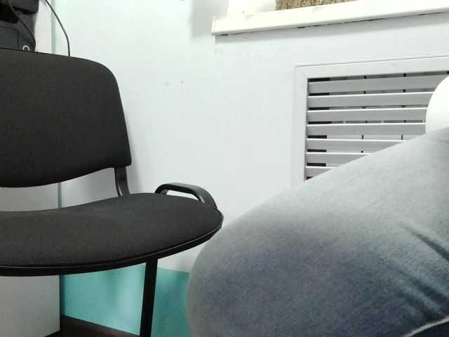 Lyalya7771's BongaCams show and profile