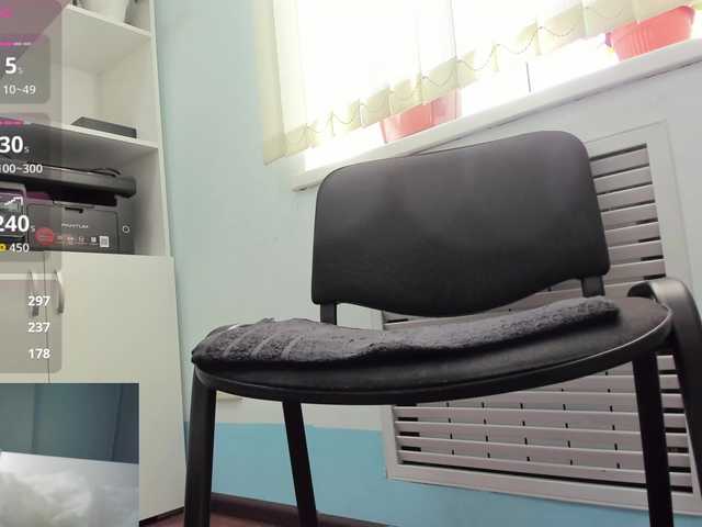 Lyalya7771's BongaCams show and profile