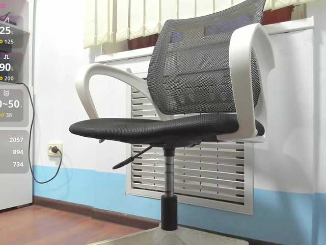 Lyalya7771's BongaCams show and profile