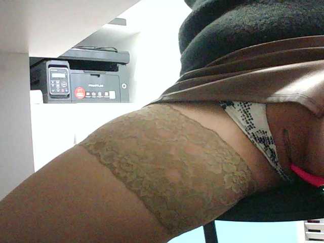 Lyalya7771's BongaCams show and profile