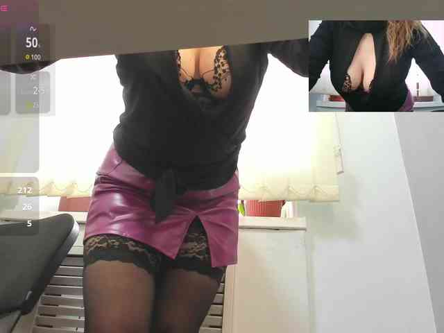 Lyalya7771 webcam