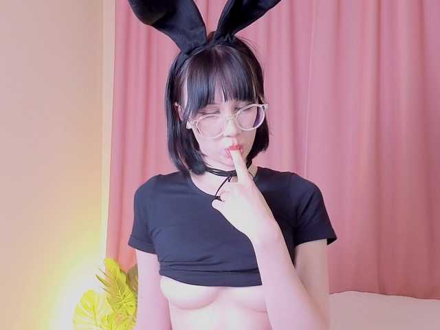 iwanturcarrot from BongaCams