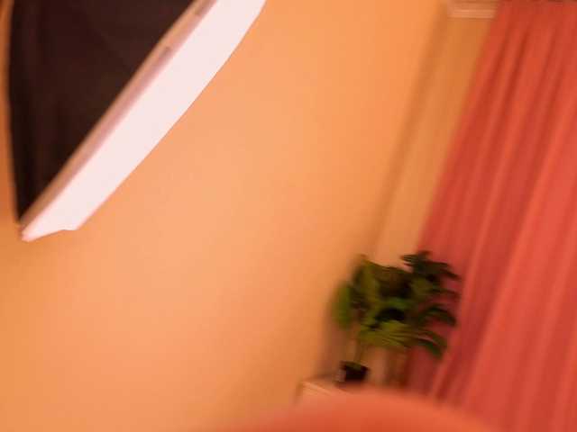 iwanturcarrot webcam