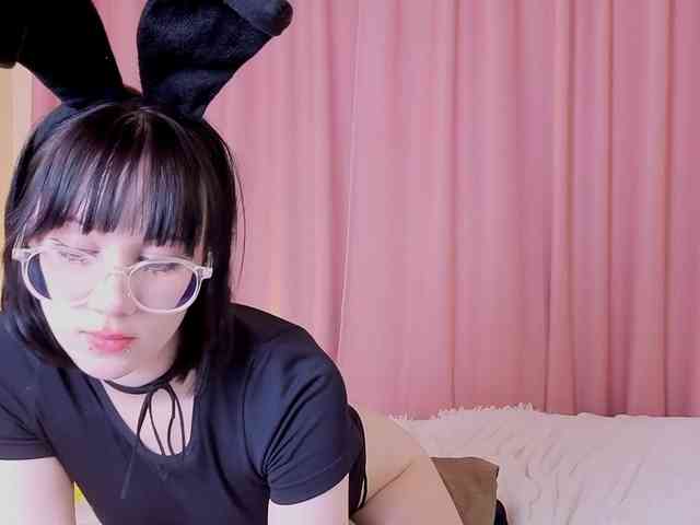 iwanturcarrot Live Webcam on BongaCams