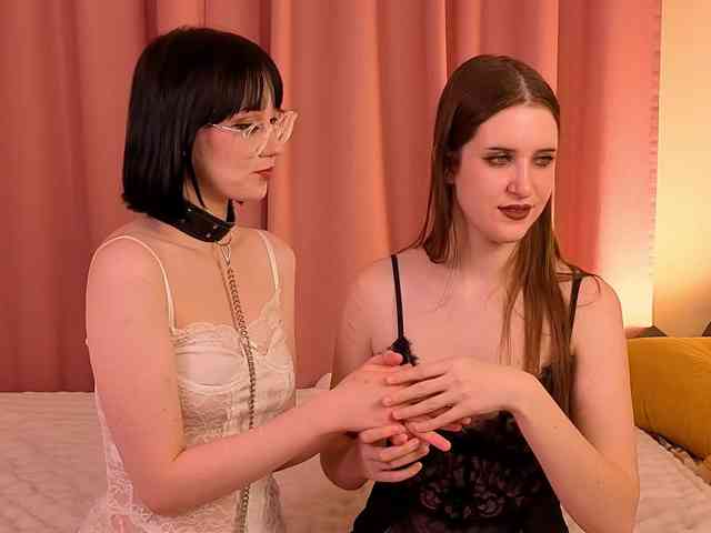 iwanturcarrot webcam