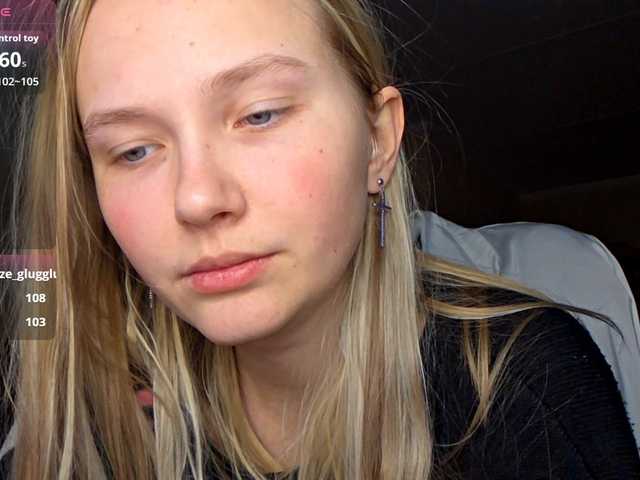 MilagroKailey's BongaCams show and profile