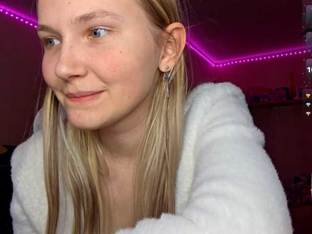 MilagroKailey webcam