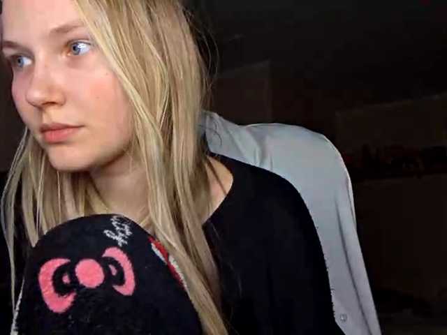 MilagroKailey's BongaCams show and profile