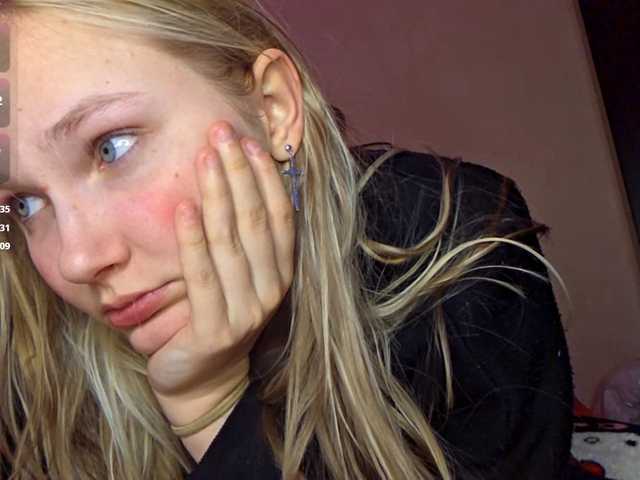 MilagroKailey's BongaCams show and profile