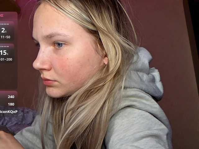 MilagroKailey's BongaCams show and profile