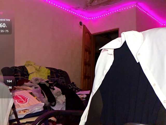 MilagroKailey's BongaCams show and profile