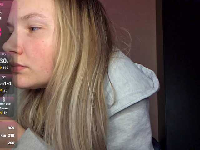 MilagroKailey webcam