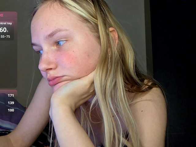 MilagroKailey's BongaCams show and profile