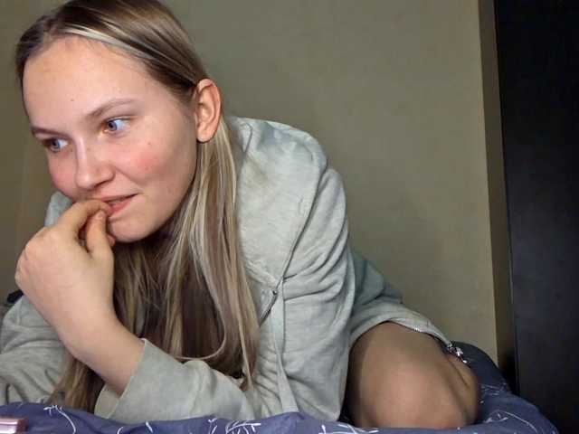 MilagroKailey's BongaCams show and profile