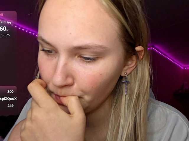 MilagroKailey's BongaCams show and profile