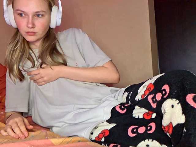 MilagroKailey's BongaCams show and profile