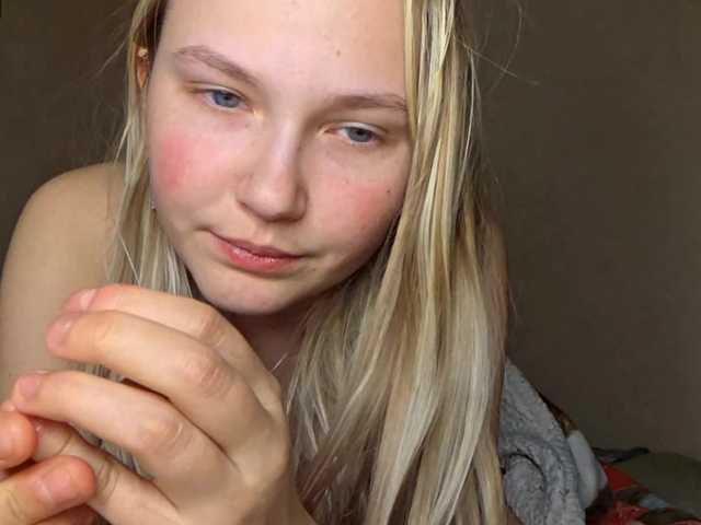 MilagroKailey's BongaCams show and profile