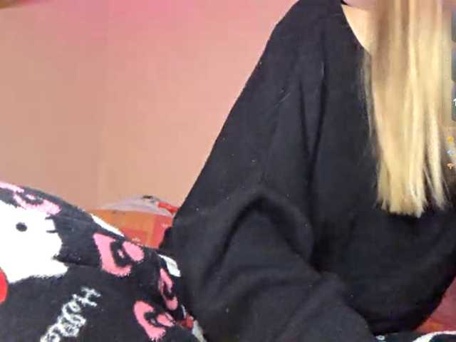 MilagroKailey's BongaCams show and profile