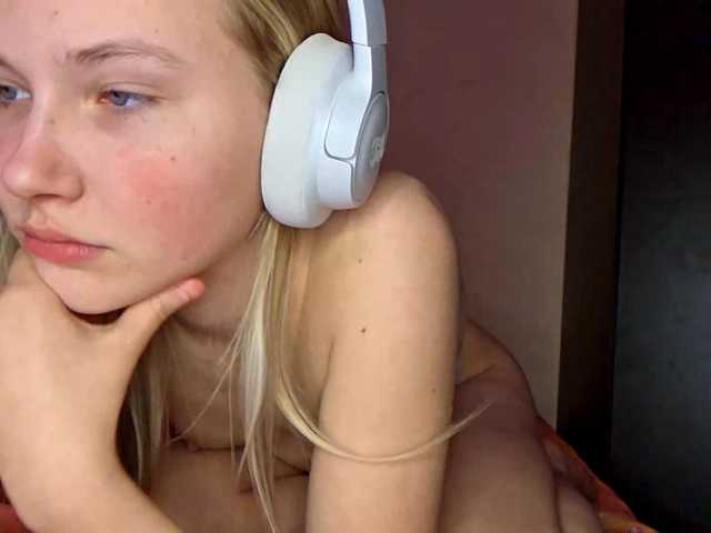 MilagroKailey webcam