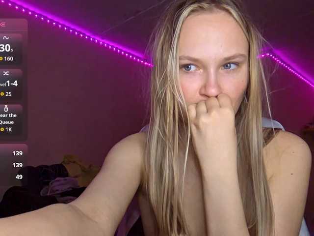 MilagroKailey's BongaCams show and profile