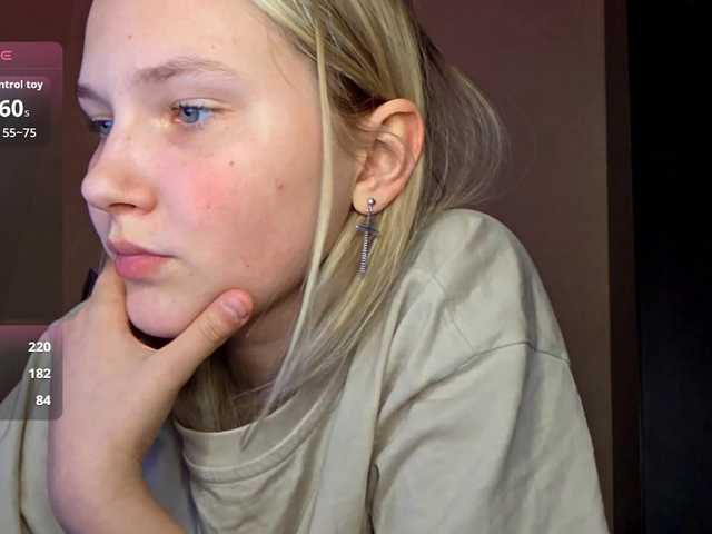 MilagroKailey webcam