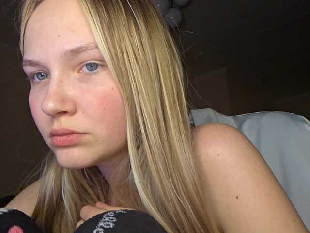 MilagroKailey's BongaCams show and profile