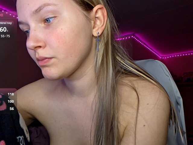MilagroKailey's BongaCams show and profile