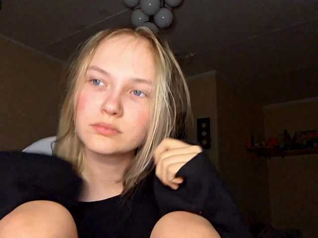 MilagroKailey's BongaCams show and profile