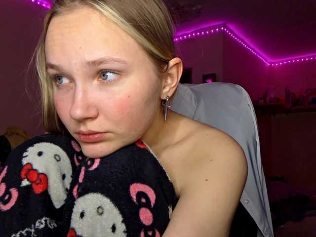 MilagroKailey's BongaCams show and profile