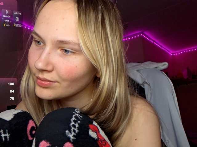 MilagroKailey's BongaCams show and profile