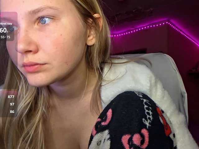 MilagroKailey's BongaCams show and profile