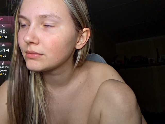 MilagroKailey's BongaCams show and profile