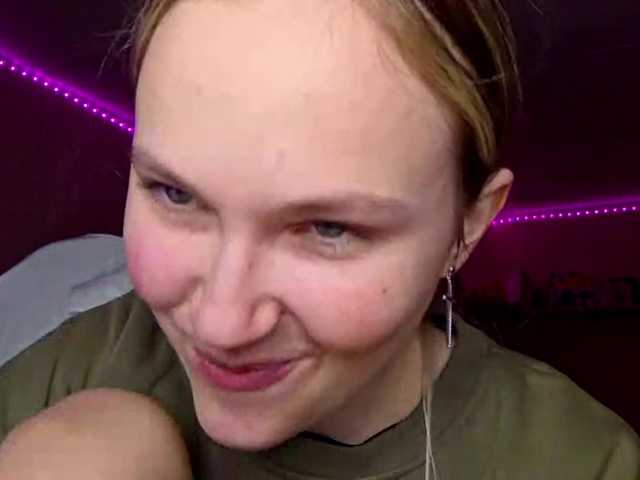 MilagroKailey's BongaCams show and profile